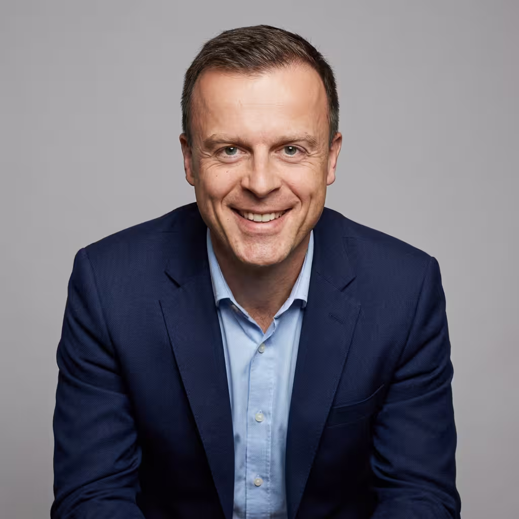 Mr., Laurian, Dragos, Laurian Dragos is a Consultant Urological Surgeon at Addenbrooke’s Hospital, Cambridge. Specialising in endourology and uro-oncology, he provides advanced treatments including HoLEP, Rezūm, and laser stone surgery, with a strong focus on academic research.